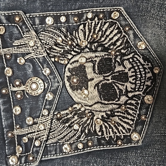 A pair of boot-cut  Platinum Plush jeans - Picture 11 of 11